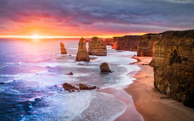 Twelve Apostles, Great Ocean Road :: Victoria, Australia — Hans Mast