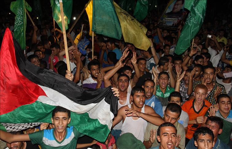 Palestinians celebrate Gaza ceasefire