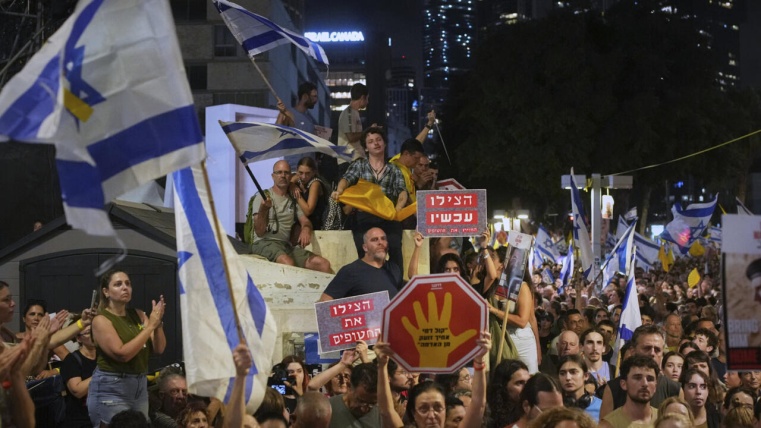 Mass rallies sweep Israel as protesters demand end to Gaza war, hostage deal